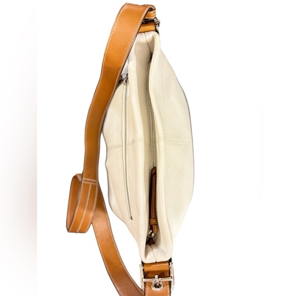 Coach East West Duffel Shoulder Bag M1085-F15065 White Pebbled Leather Purse - Picture 7 of 11